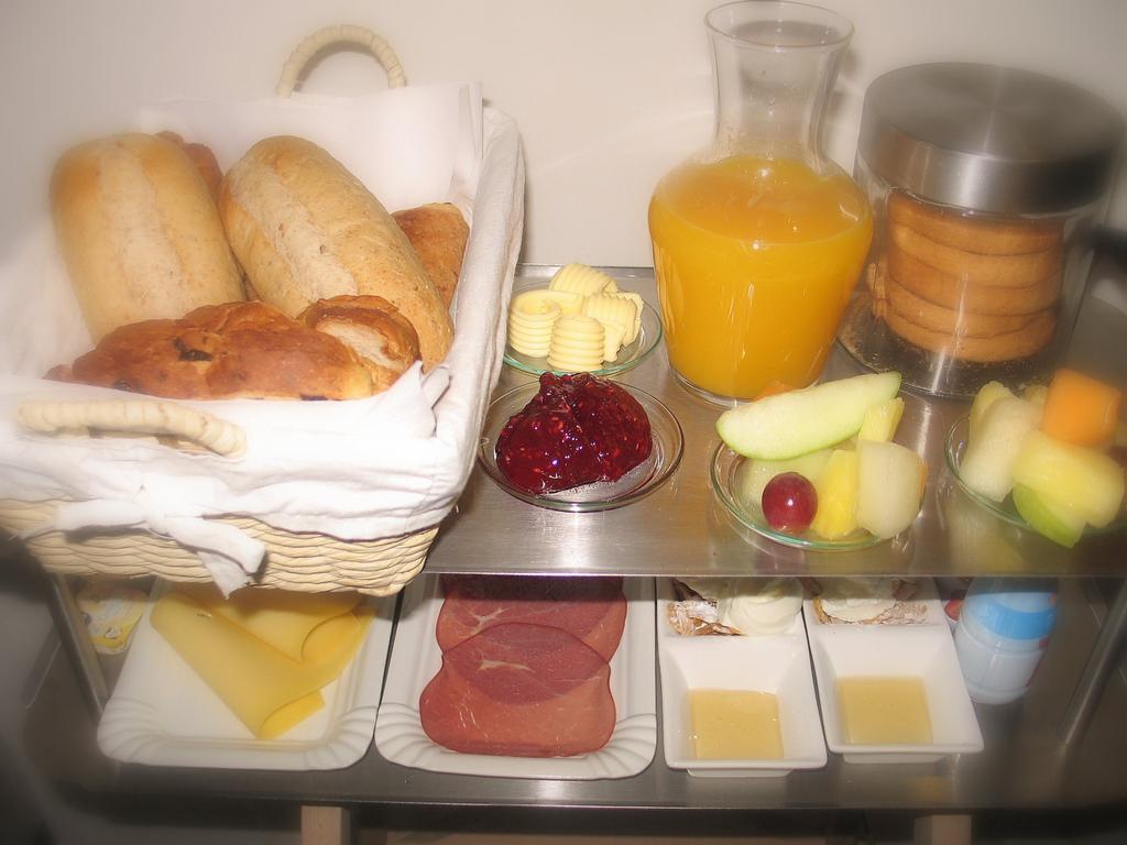 Bed & Breakfast Aan De Singel Van Ουτρέχτη Εξωτερικό φωτογραφία